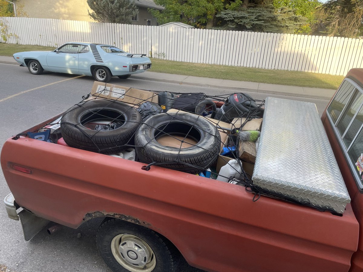 Yesterday was an interesting day. Moved the 72 from Calgary to Pigeon. After 2 dead batteries, no fuel to the carb after that I remembered a YouTube video. Blow in the gas line until you hear bubbles in the tank. After that fuel was finally flowing and made it here. Long day.