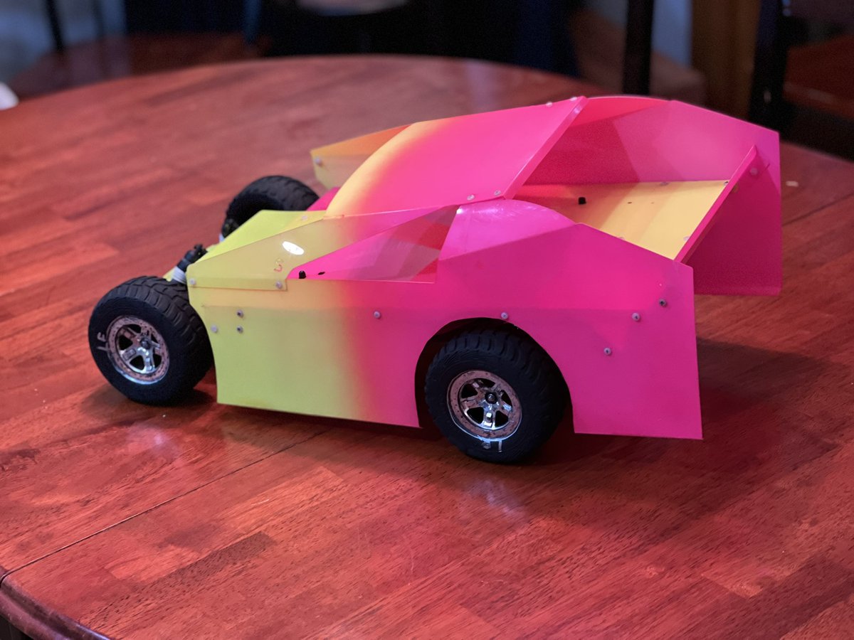 MeatRobot6's tweet photo. My RC car needs a META sticker @palikaras can you help? #mmat $mmat #mudboss #rcracing #rc #dirttrack https://t.co/bqidxo4F7a