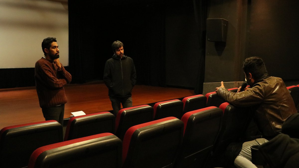 cinetnografico's tweet photo. El día sábado se proyectó "Barajas" de Javier Izquierdo. BARAJAS es un documental se construye con material de archivo, lo que la transforma en un recorrido no convencional de la vida de estos artistas y el azar que los reunió el día de su muerte.

#festivaldecine #cinedearchivo https://t.co/U4mOzKHHND