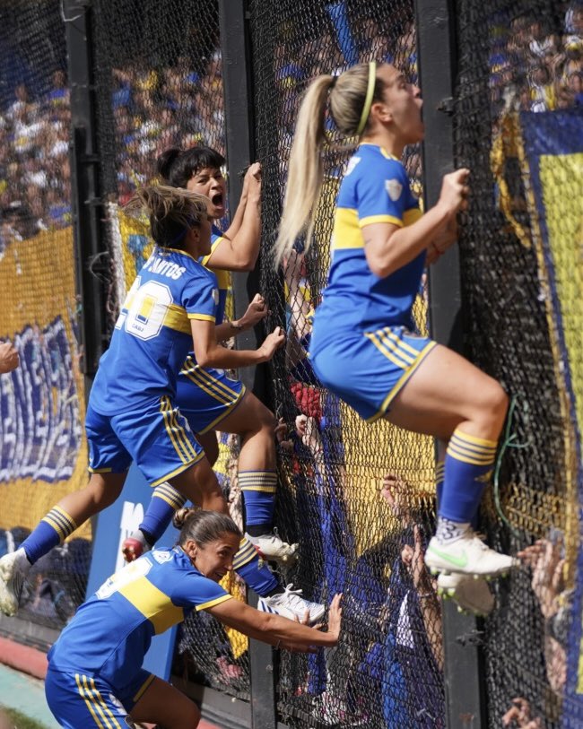 BocaJrsOficial's tweet photo. Nosotros.
Nosotras.
¡𝗕𝗢𝗖𝗔!

💙💛💙 https://t.co/2BNR1SQmUM