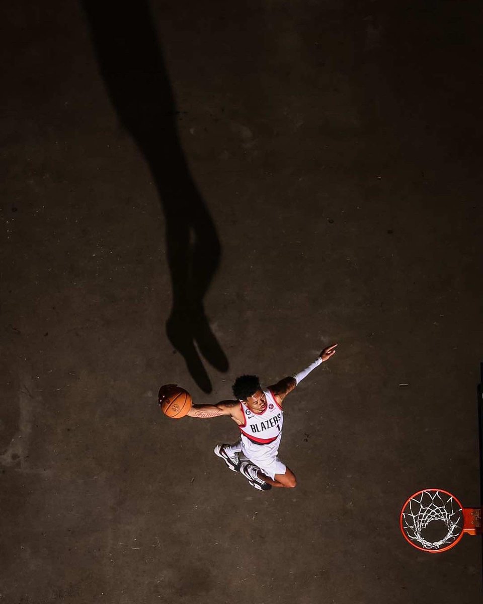 trailblazers's tweet photo. Put ‘em in the louvre.

📸: @bruceely https://t.co/M0ScYlqw8U