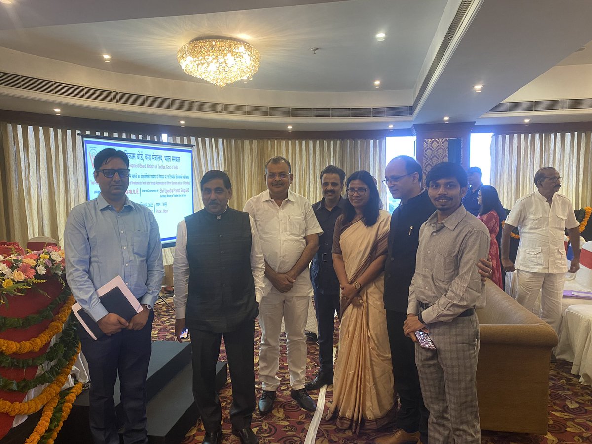 ChairmanWWEPC's tweet photo. It was my great pleasure to be a part of 2 days meeting on "Challenges and Development of Wool Sector through Augmentation of different Segments and use of Technology" 23-24 September, 2022 at Jaipur organised by Central Wool Devlopment Board, Ministry of textiles, Govt. of India https://t.co/Q0Vby0ZXRl