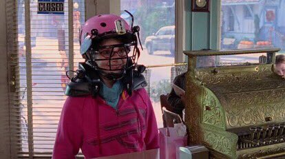 GilmoreHour's tweet photo. En nuestra entrega de hoy dedicamos el episodio a uno de los personajes más odiados de la televisión: April Nardini. Cuéntanos qué opinas sobre este personaje. 
#gilmoregirls #gilmorehour #vanessamarano #aprilnardini https://t.co/am7Hr5RPGY