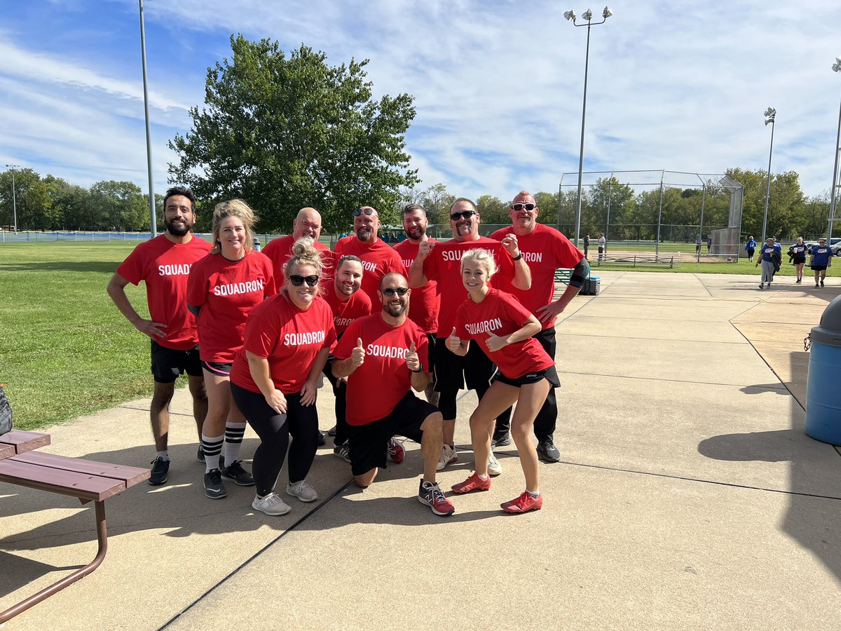 ChilisBrett16's tweet photo. @Mikwhittington @CaraLiebman @Mikwhittington you forgot the champs! #HoldingItDownInFTown https://t.co/hsWhhRv0tR