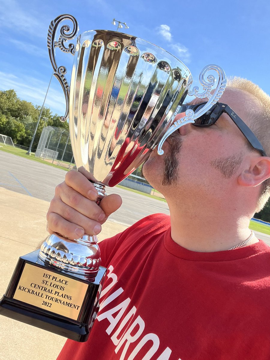 ChilisBrett16's tweet photo. @Mikwhittington @CaraLiebman @Mikwhittington you forgot the champs! #HoldingItDownInFTown https://t.co/hsWhhRv0tR