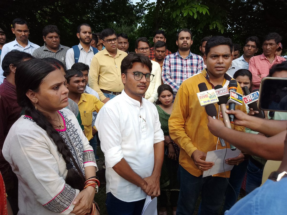 Rameshw33933331's tweet photo. @AwanishSharan @umeshpatelcgpyc @bhupeshbaghel @GadpaleRavi @cgitiglto10 @Cgitiglto https://t.co/GtitHJZTbx