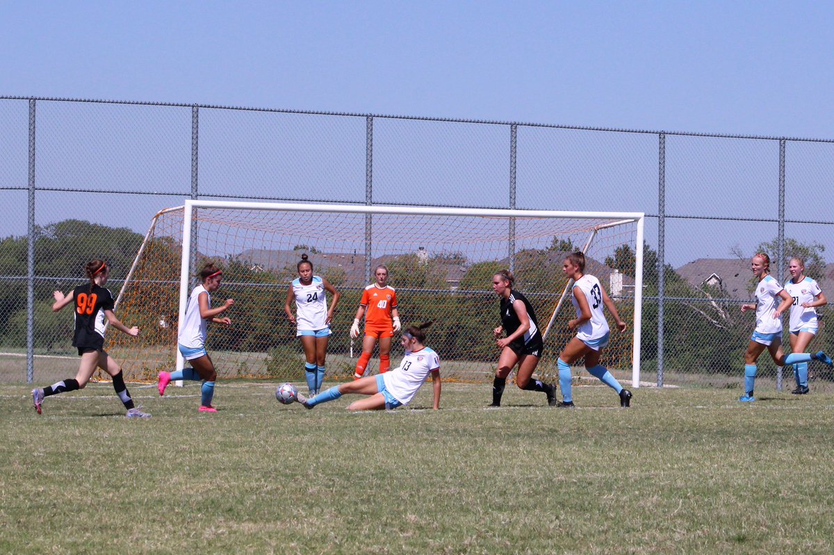 Action shots from our Home Opener this weekend <a href="/GAcademyLeague/">Girls Academy</a> @RenegadesU19_GA