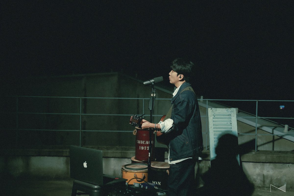OfficialYozm's tweet photo. [이정권]

이정권 Single Album
'너에게 닿기를'

🔹Photo Teaser#2 2022.09.27 12PM

🔹Album Release 2022.09.30 12PM

#이정권 #leejungkwon #너에게닿기를 #comingtoyou #연어장인 #싱글 #앨범 https://t.co/VIXn5Xer96