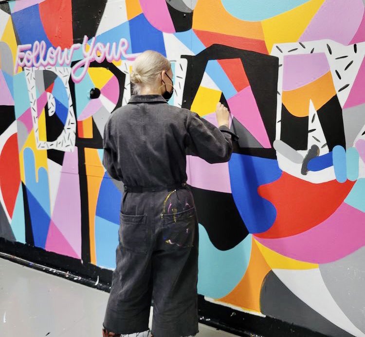 MaseEve's tweet photo. Last year at this time I was painting a mural with high school students on the lower east side. This year I’m dealing with unexpected loss and grief. I need this as a reminder, maybe you do too. Follow YOUR dreams. https://t.co/6zFRoEC9LI
