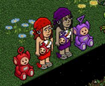 dotbellz's tweet photo. serving looks on habbo w/ bae @Fruitituttio https://t.co/8TTt2u5SQO