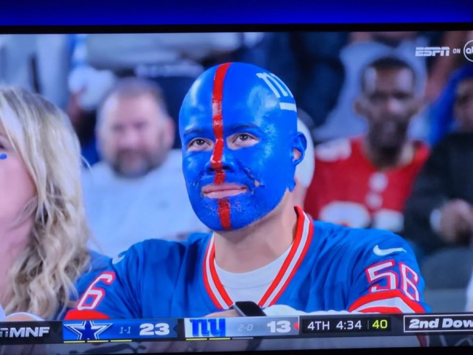 Dallas Texas TV On Twitter Bro Watching Daniel Jones Run For His Life Right Now 