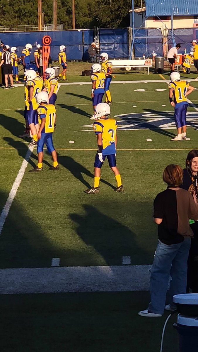 LMSBoysath's tweet photo. Lincoln Braves 7th grade played Glenn today and came out with 2 wins in 2 hard fought games. Great job today Braves. #lmsstrong #saisdathletics #littledetails https://t.co/ciRzy1VD6f