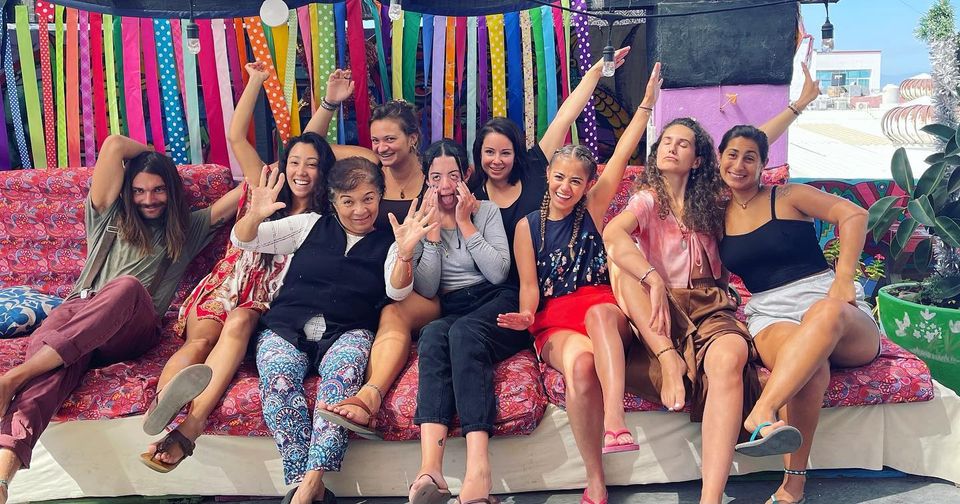 HostelVallarta's tweet photo. El staff de Hostel Vallarta. 
#hostelvallarta #PuertoVallarta #Mexico #traveltomexico https://t.co/7d7A84QZll