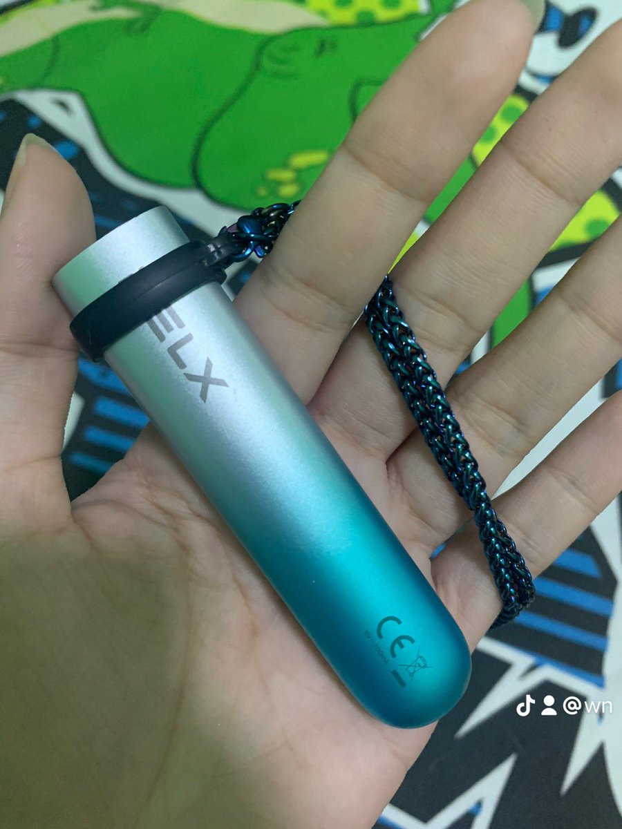 sevjii's tweet photo. ส่งต่อพอตrelx รุ่นinfinity สีlimited ค่ะ 750รส พร้อมโอนลดได้นิดหน่อย กล่อง สายชาร์จมีครบ ตำหนิเครื่องตามรูปสามค่ะ แถมสายคล้องให้อันนึง กลัวโกงเดมมาขอไอดีไลน์ได้คับ #ส่งต่อพอต #พอตมือสอง #พอตinfy #พอตใช้เเล้วทิ้ง #ส่งต่อบุหรี่ #relxinfinity #relxราคาถูก #relxมือ2 https://t.co/1RV1AWe3l0