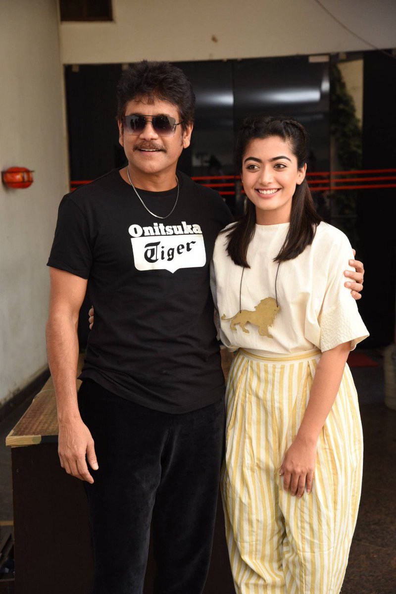 MoviesUpdatez's tweet photo. #4YearsForDevaDas
Hyderabad, Devi70 28 Days Run. Replaced with #BangariBalraju
RTC X-Roads Closing Gross 55,61,658
@iamnagarjuna @NameisNani @aakanksha_s30 @iamRashmika @ItsActorNaresh @VyjayanthiFilms
A Film by @sriramadittya #DevaDas https://t.co/jj2BTku1uI