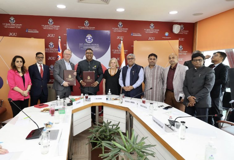 jsbfjgu's tweet photo. Under the Jindal &amp; @Deakin Education (JADE) Partnership, a first-of-its-kind in line with #NEP2020 offering international education, @jsbfjgu, @JindalGlobalUNI is offering a unique Global https://t.co/4YCkwNYVjN (H) program, which will enable students to build a global career. https://t.co/sullpBCEfy