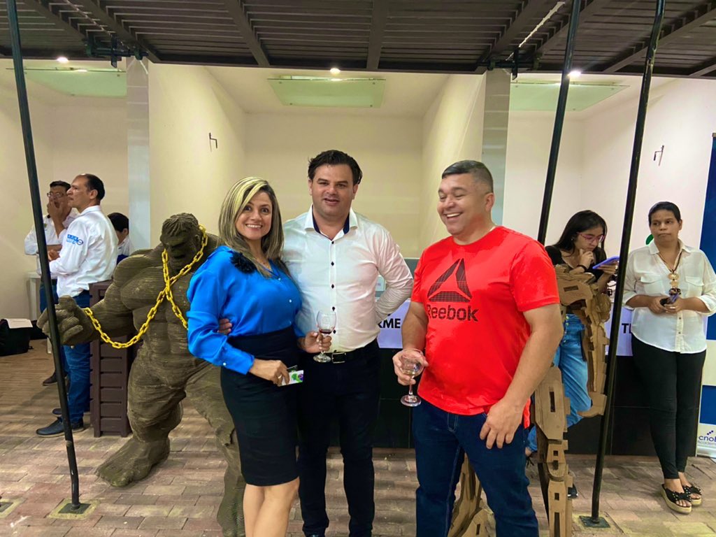 Ubicarme's tweet photo. Hoy en el lanzamiento de la semana tic de la ciudad de ibague. #semanatic 4.0 @fenalcotolima_ @Alcaldiaibague 
#tecnologia #NFC #Tecnologia https://t.co/L6cFMDIZ11