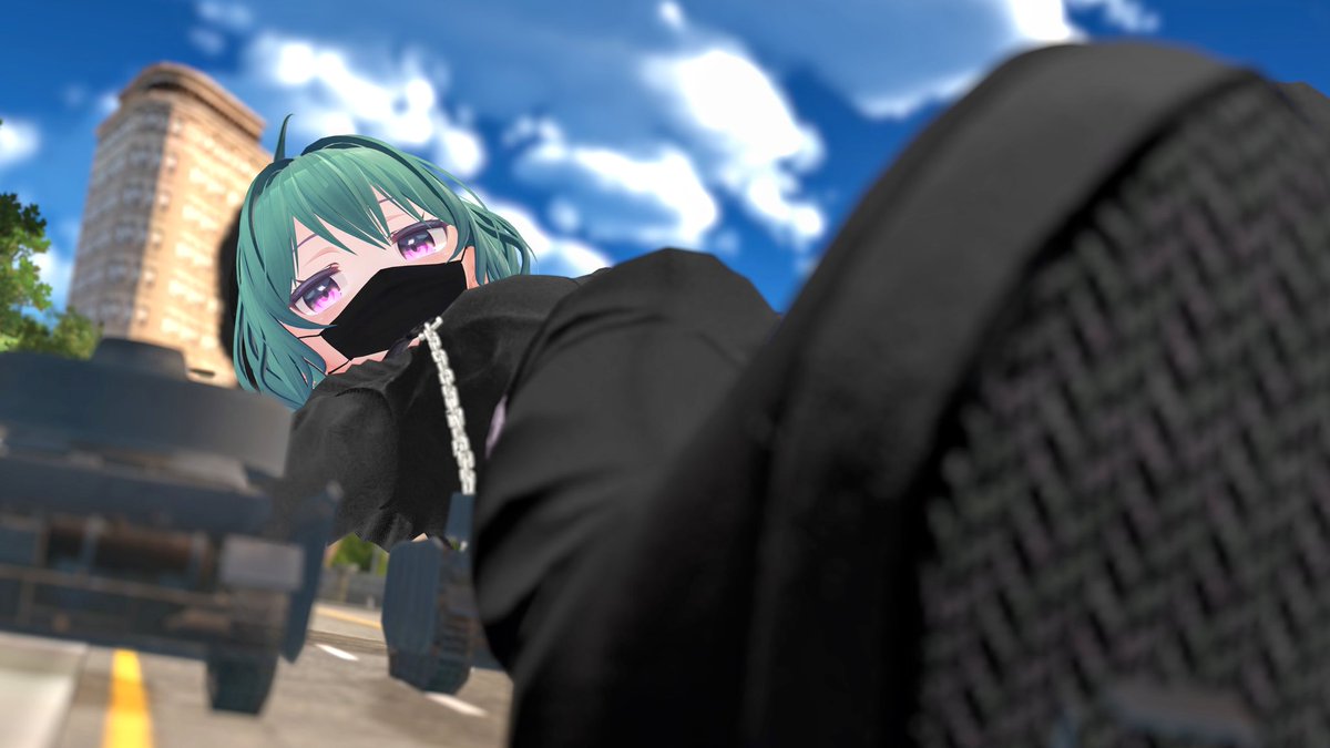 shrinker_HARA's tweet image. The chariot that disturbed her sleep was turned into an iron block by her boots.

#sizevrchat