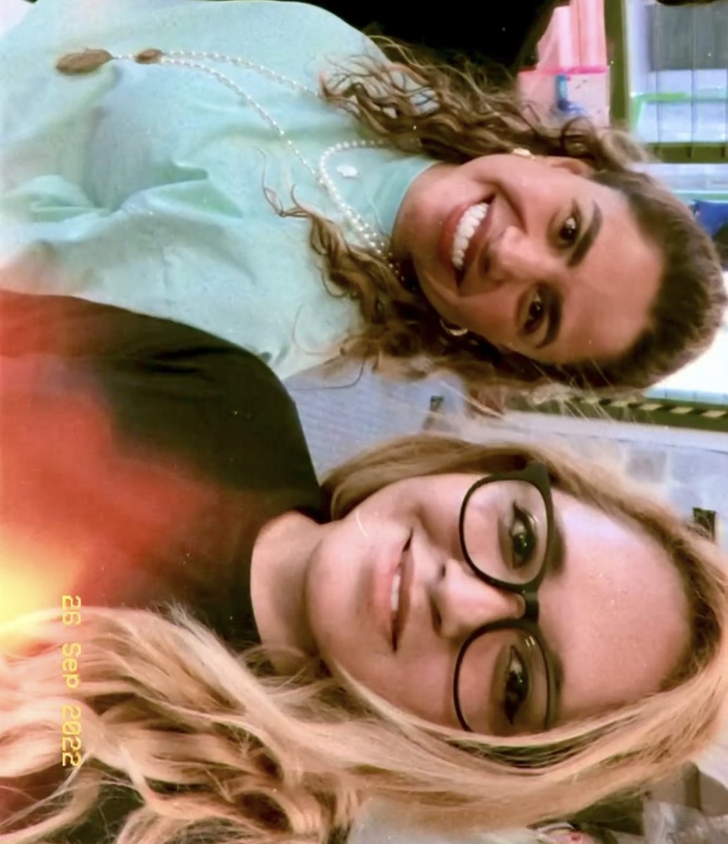 mena_ivon's tweet photo. Con nuestra querida amiga @catymonreal_ en la presentación de de una de las obras de nuestro senador @RicardoMonrealA “las grandes reformas para el cambio de régimen” en la facultad de Derecho @UAEM_MX en el #estadodemexico #Proyecto24 presente. https://t.co/lKImvVxou3