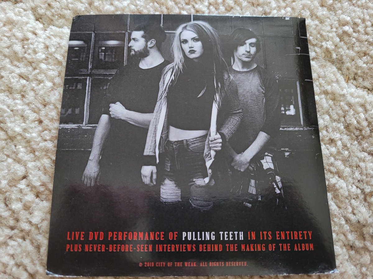TheRockDude99's tweet photo. @CityoftheWeak @StefwithanfCOTW Watching CITY OF THE WEAK - PULLING TEETH - LIVE FROM LOWERTOWN DVD ... 2019 #cityoftheweak #stefwithanf #rock ๐ค๐ธ๐ถ๐โค๏ธ @Paige_M_Gregory @ClaudiaComedy @STaylorOfficial https://t.co/nhgsLBqhHx
