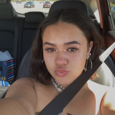 helenaaiko's tweet photo. #NewProfilePic #cryingbuteuphoria https://t.co/BIx6QW6npj