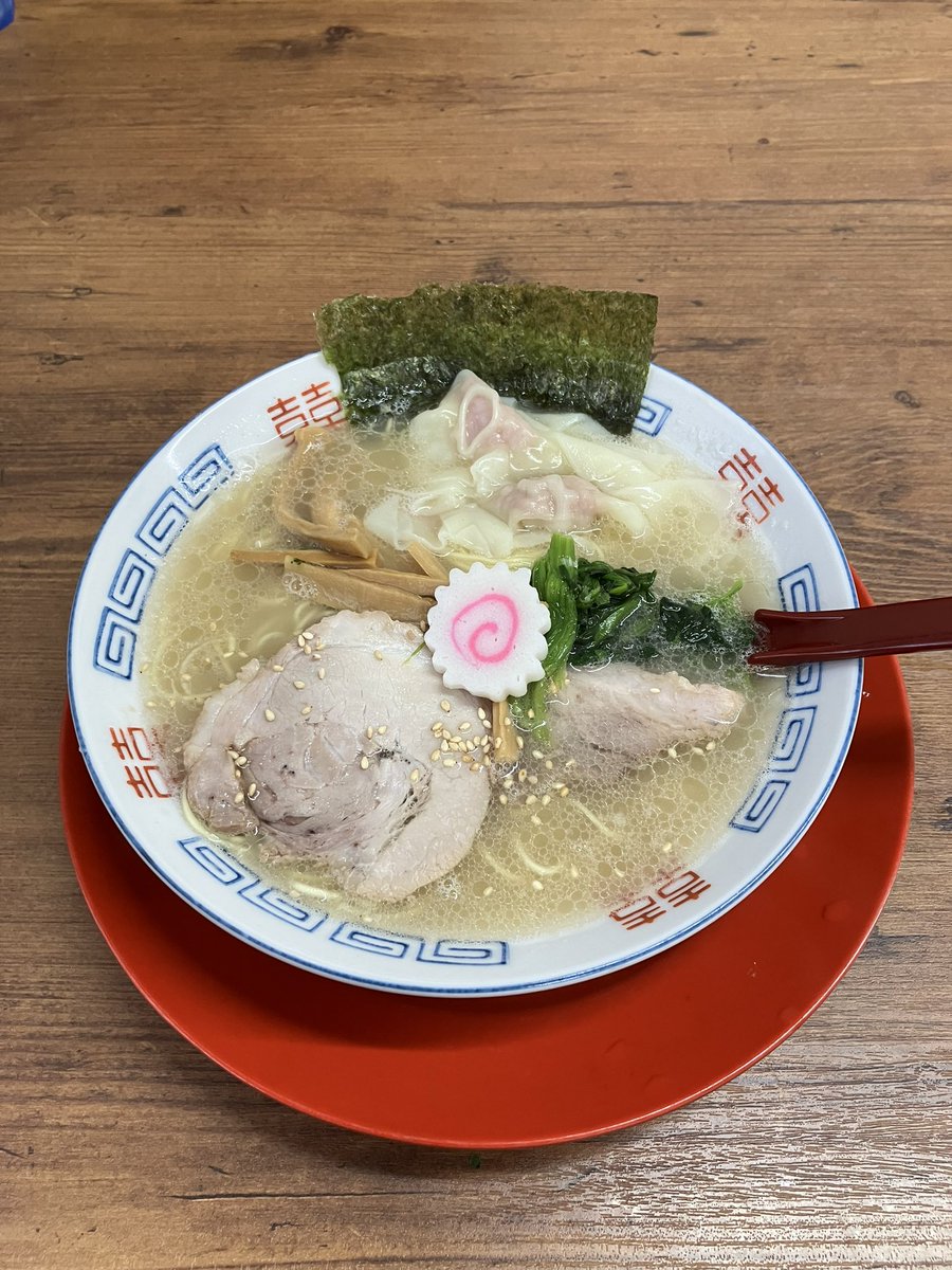 スタミナラーメン！塩ワンタン中華そば！美味でした٩( ᐛ )و