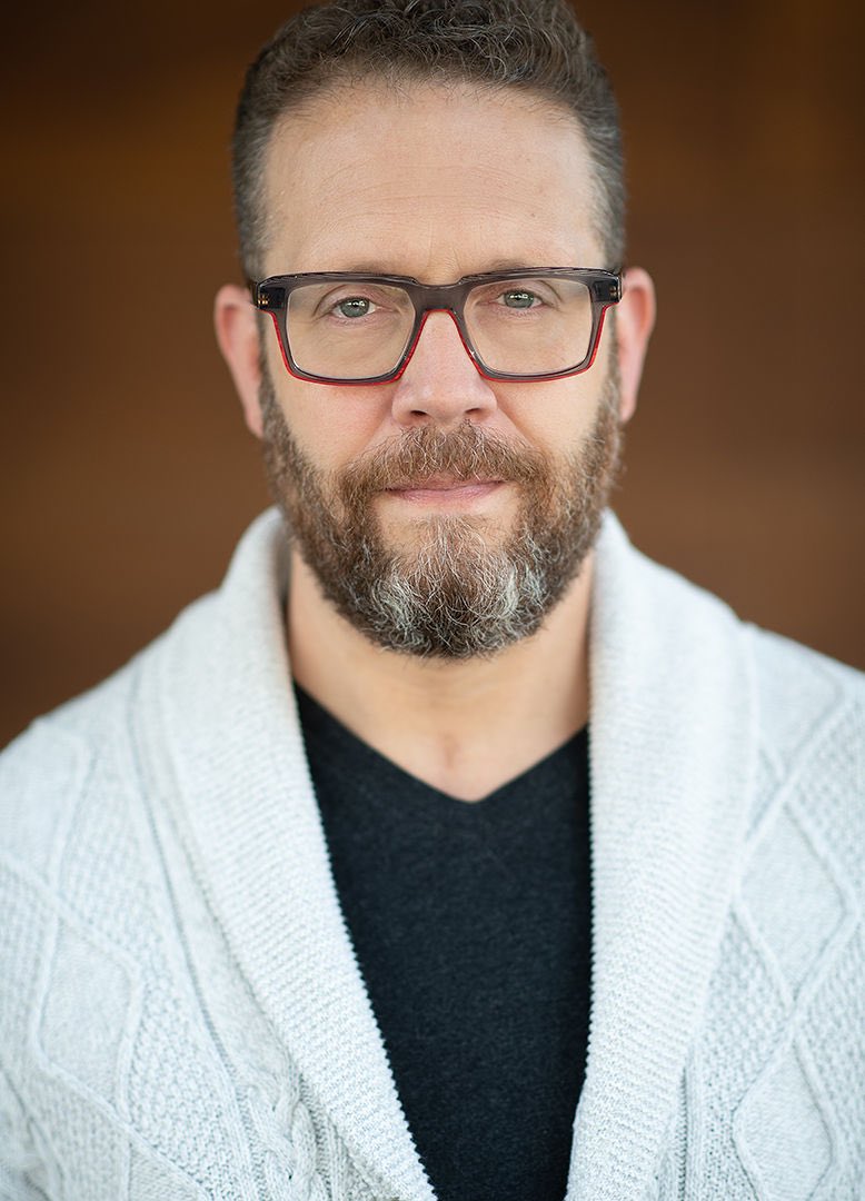 davidcannonvo's tweet photo. This is my focused look! Bring on a new week of adventures. #voiceover #voiceactor #iamwithlajones https://t.co/47AHJ089Vd
