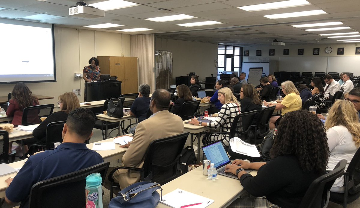 Great turnout for our first in-person Region 12 Leadership Assembly since Feb 2020! #LeadershipMatters <a href="/MooneyEdD/">Dr. E. Mooney</a> @SBCSS_ESS <a href="/Fontana_FACE/">Michael Garcia</a> <a href="/RedlandsUSDSupt/">Juan J. Cabral</a> <a href="/OfeliaLarivier4/">Ofelia Lariviere</a> @mollylarge @milorisnumber1 @RBomentre <a href="/LenertzMichele/">Michele Lenertz</a> <a href="/AstroAnnimal/">COL Anne McClain</a> <a href="/DonaldE50049139/">Mad Boy Crew</a>