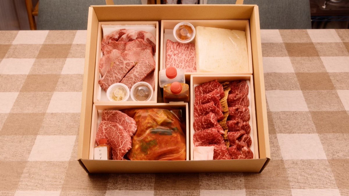 🍽第25話お取り寄せ🍽

①商品名：川蟹すいとん 値段：3人前：3,980円(税込) 店名：割烹白山  【虎ノ門市場HP】 toranomon-ichiba.com/shop/g/gDC0052…

商品名：焼肉すどうの特上おうち焼肉セット 値段：2人前：16,200円(税込) 店名：焼肉すどう 春吉 
※生もののため、涼しくなってからお取り寄せを再開