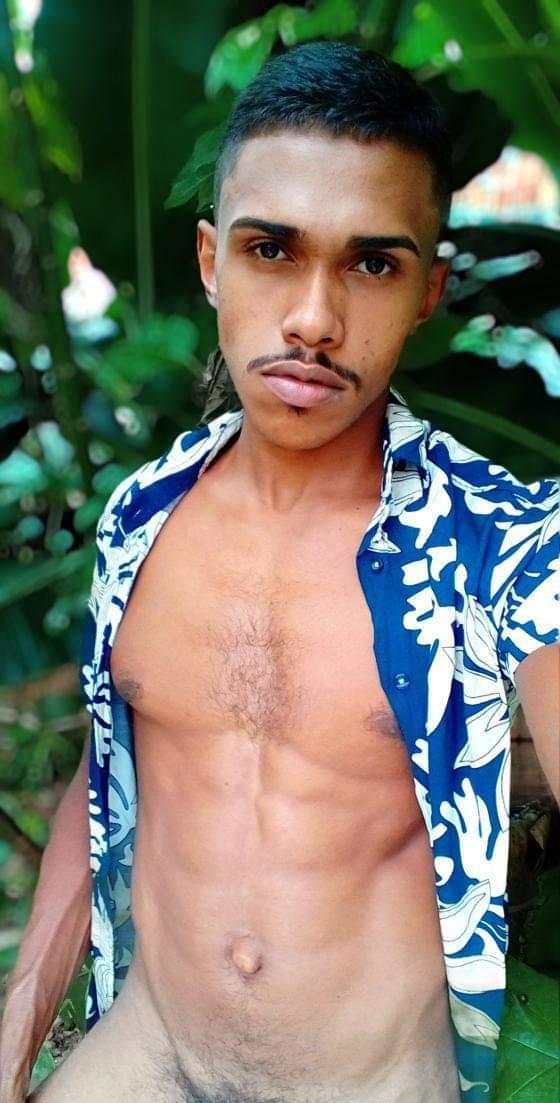 TrovaoApollo's tweet photo. #apollotrovao #apolotrovao #apollo #apolo #pornstar #mundomais #sitemundomais https://t.co/i8RnRmmfxt