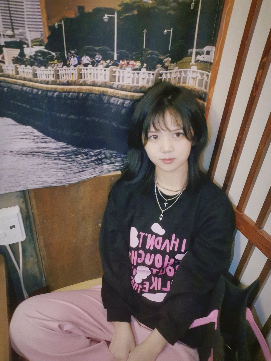 jianglan666's tweet photo. ❤️🧡💛💚💙💜 https://t.co/FNMhIzDDTU