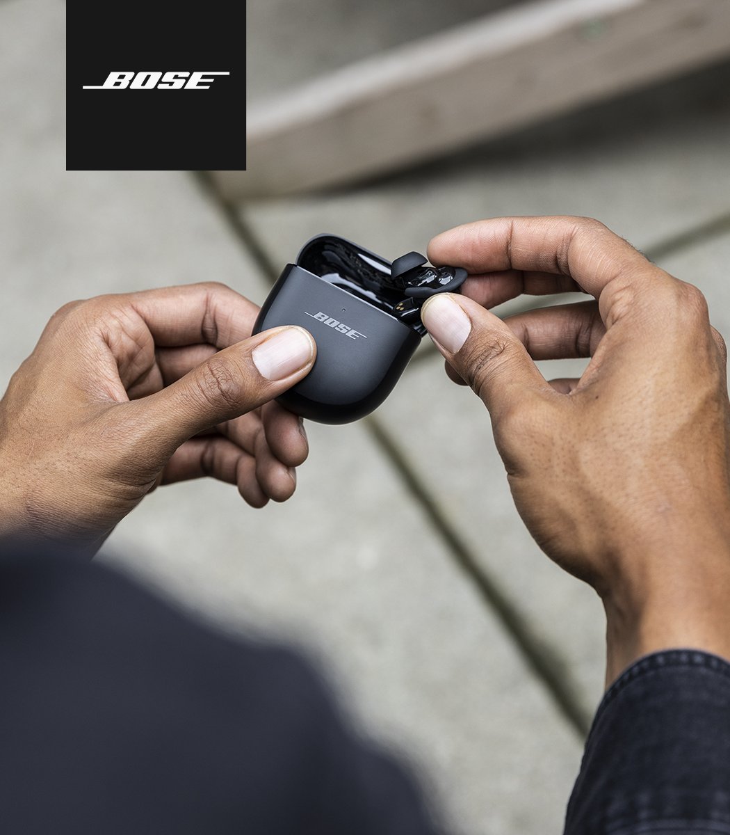 Bose_Japan's tweet photo. 思うがまま、一日中楽しめる

Bose QuietComfort® Earbuds IIは一度の充電で最大6時間の連続再生が可能。付属のポータブル充電ケースに収納すれば、さらに3回分の充電ができるので、合計24時間音楽を楽しむことができます。 

https://t.co/ysnHFmkWzt

#QuietComfortEarbudsII #QCEII #BoseEarbuds https://t.co/wZlxee7cry