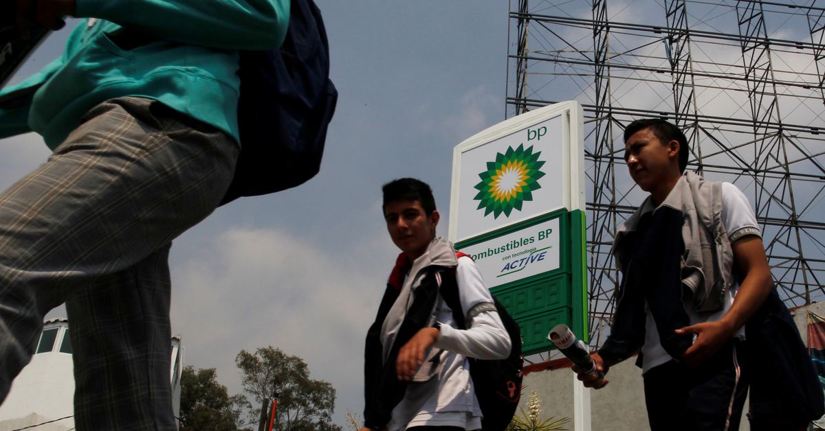 Reuters's tweet photo. BP, Chevron cut offshore oil production ahead of Hurricane Ian https://t.co/0pSqe9FQOT https://t.co/DmoRfUqdQM