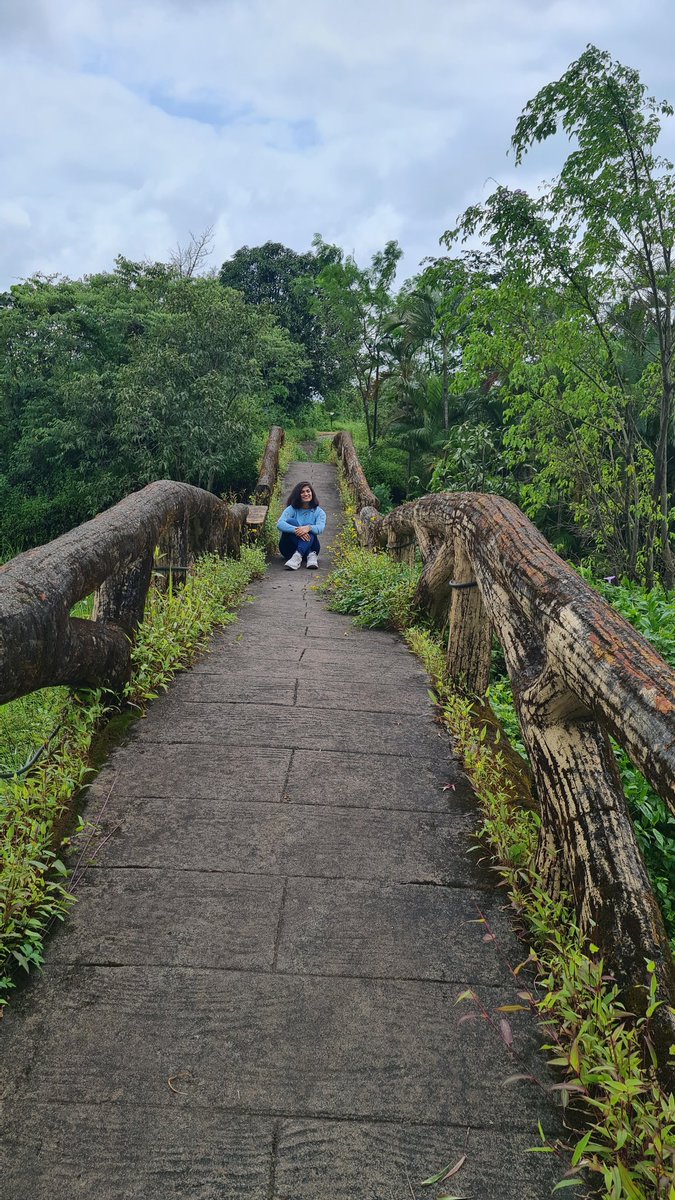 acoffeeforever's tweet photo. Zindagi me suffer ho ya na ho, सफर hona chahiye. #findingjoy #WorldTourismDay https://t.co/cmBAC8lofO