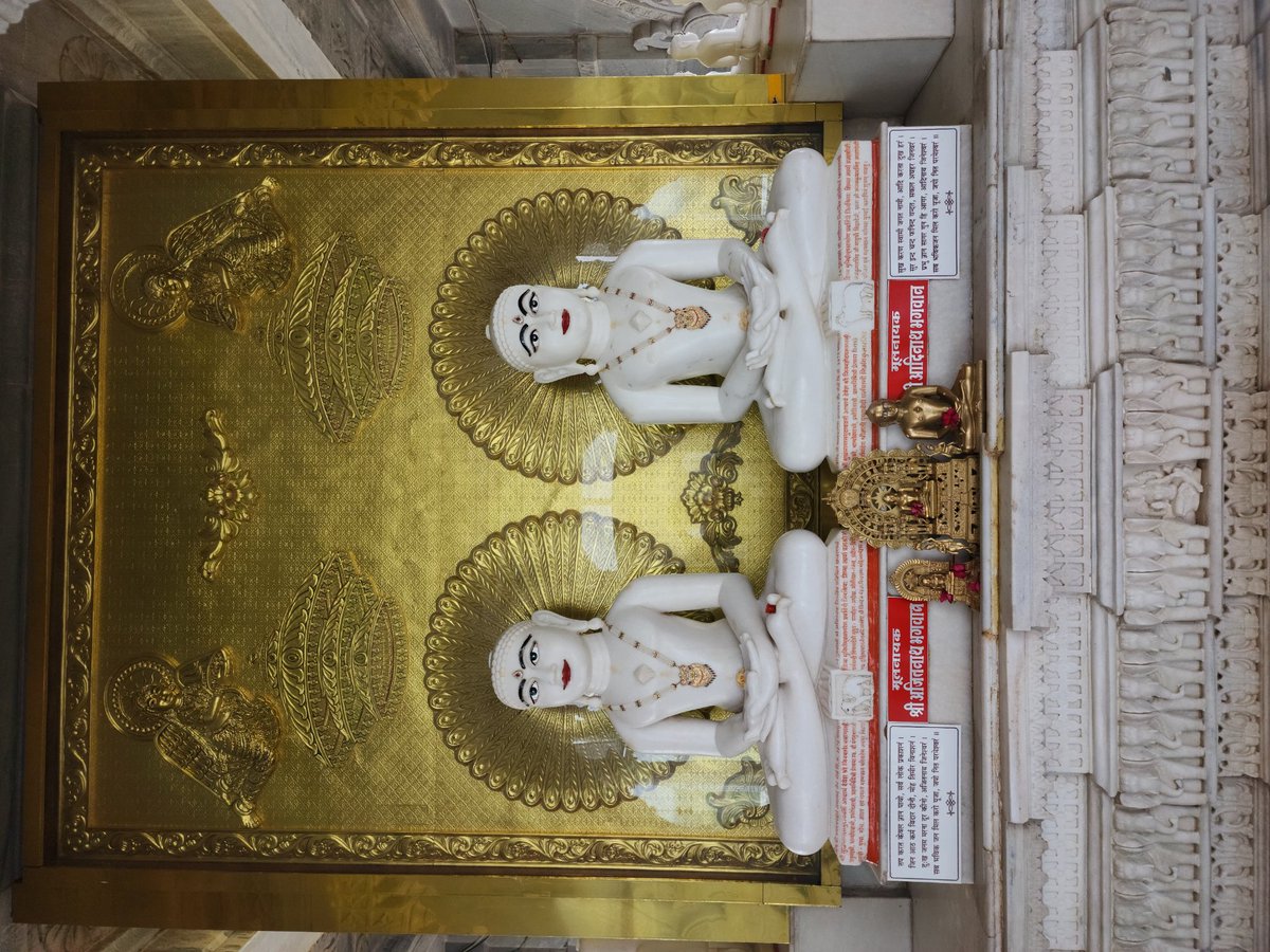 VaibhavChippad's tweet photo. ##Ashtapad Jain Tirth
Jain temple in Hatpiplya, Madhya Pradesh## https://t.co/QX5AeQyZjh