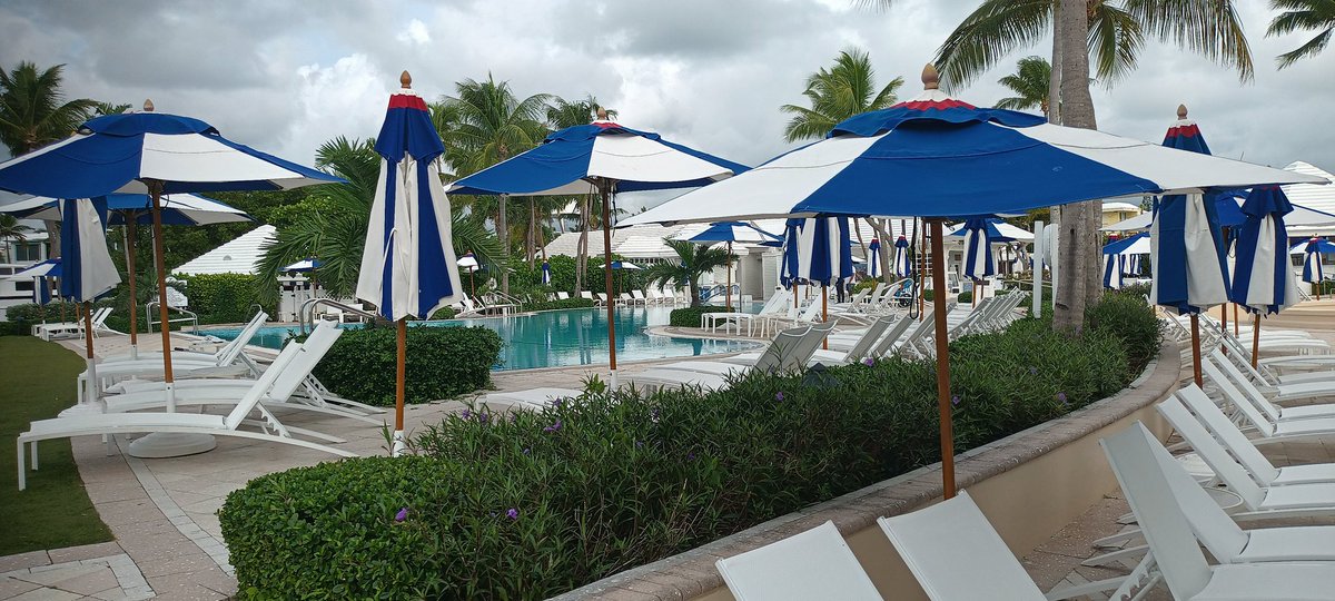 Dr_MaxNewlands's tweet image. Clearly, American's take a different approach to hurricane/cyclone prep, than #aussie #HurricaneIan, #everythingisnormal, #australiawouldhavethislockeddown