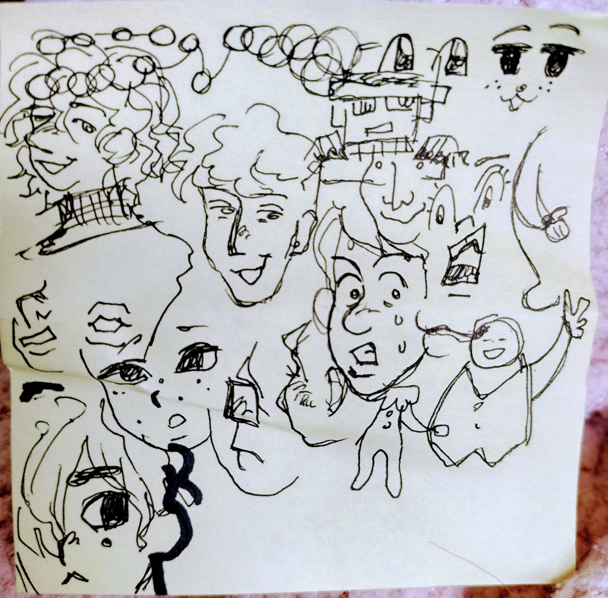 crystalfool's tweet photo. Stray post it note doodles from work https://t.co/KYbMFsPKan