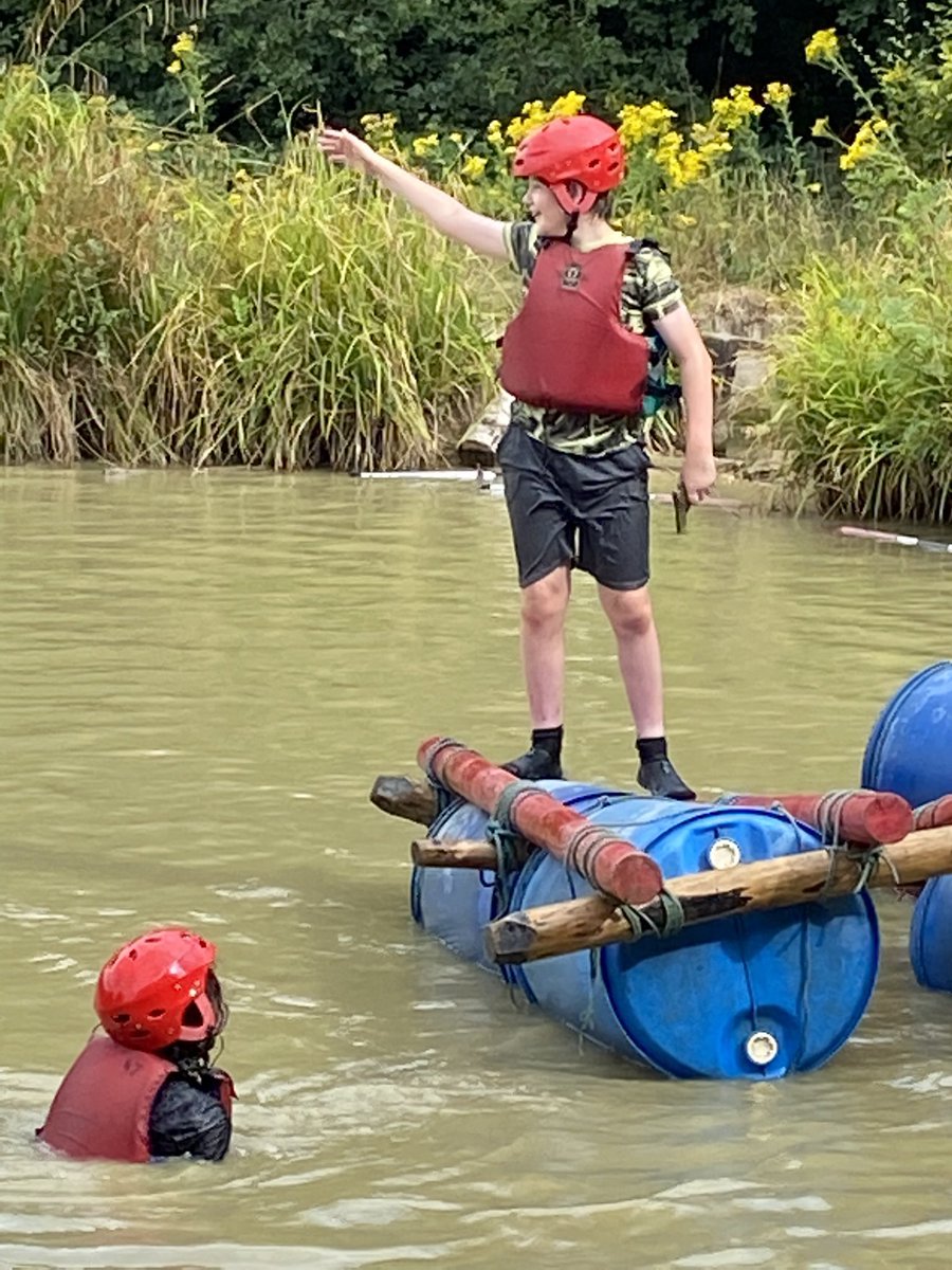 2ndGP's tweet photo. Thank you to @JPFoundation for there Leader Grant for our lasers leader to get the leader award Sharon who spend the money on activities for the scout @Thriftwoodcamp https://t.co/3nX7zjZAFM