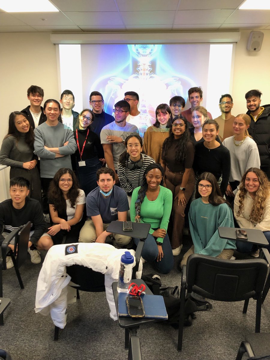 Welcome to the new Translational Respiratory Medicine I BSc students! ⁦<a href="/ImperialNHLI/">NHLI</a>⁩ ⁦<a href="/ImperialMed/">Imperial Medicine</a>⁩ ⁦<a href="/icsmsu/">Imperial College School of Medicine Students Union</a>⁩ Hope you enjoy your year with us 😀 #Respisbest 🫁