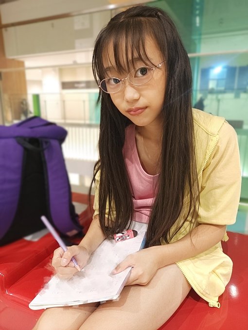 Twitterのコスプレ画像16