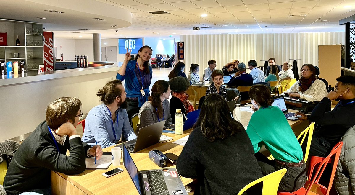 BastienMasse's tweet photo. Lancement des ateliers #NEC de @NumEnCommuns avec les lauréats des projets NINE , Numérique inclusif Numérique éducatif. L’occasion de discuter avec les lauréats des 80 projets financés par la @caissedesdepots @Sophie24B https://t.co/f3I8NYYWzi