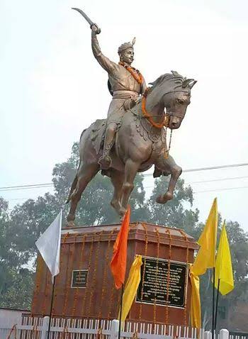 Some Abhira generals have mentioned their name, lineage, tribe(Abhira), gotra all of them simultaneously on inscriptions as old as 2000 years. Those gotras are still present in abhiras. These jadon, jadeja fake khyat writers can never match that antiquity and glory
