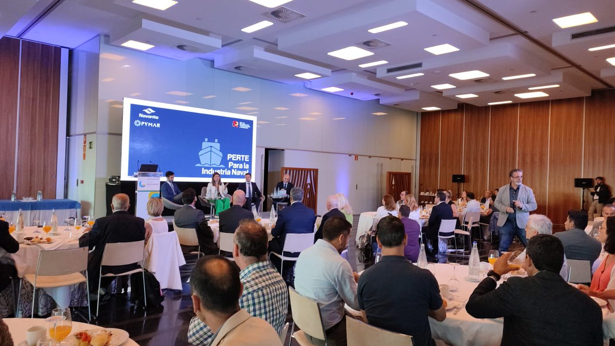 frizonia's tweet photo. Asistimos al Desayuno sobre el “#PERTE para la #industrianaval”, organizado por el
@ClusterCadiz, con la colaboración de @diputacioncadiz🔝
@NavantiaOficial y #PYMAR presentan su web 📲 https://t.co/k0r5Xht0DL como instrumento dinamizador" de esta oportunidad para el sector https://t.co/s7BsfY0iaB