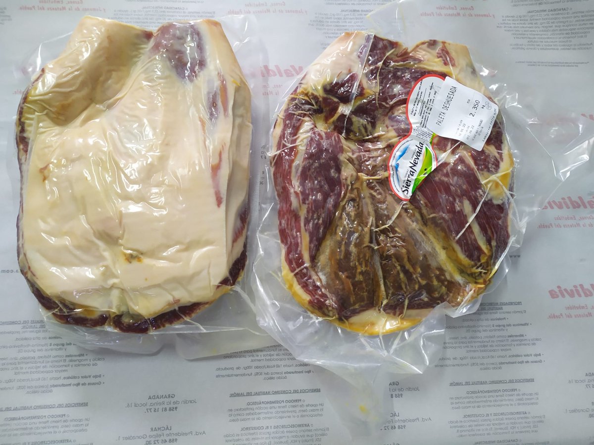 Calidad es lo que se merecen nuestros clientes, y eso es lo que ofrecemos con nuestros productos 😉.
Además os queremos ofrecer comodidad, por eso os mostramos este Jamón y Paleta Gran Reserva deshuesados. Si queréis menos cantidad podéis encontrarlo en trozos 😊