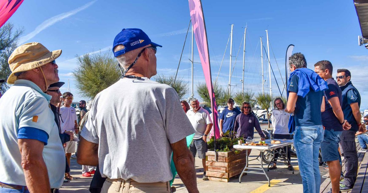 IEmporda's tweet image. La Fase 1 de la XXI Interclubs Empordà no hagués estat possible sense els seus amfitrions, el Club Vela Golfus i el @RosesGEN i sense la col·laboració de @MarinaEmpuria i @PortRoses que van acollir les embarcacions. Moltes gràcies!  #iemporda2022 #regates2022 #velacatalanacreuer