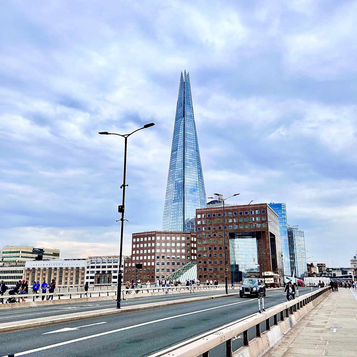 sproutogroup's tweet photo. The future of design now in London!

We are eager to offer our clients in the city the newest design options because London is pure magic.

Our London address is: 124 City Road, London, EC1V 2NX

Website: https://t.co/rfBwl9YhXp

#unlimiteddesign #designasasubscription #london https://t.co/twoaub2PKG