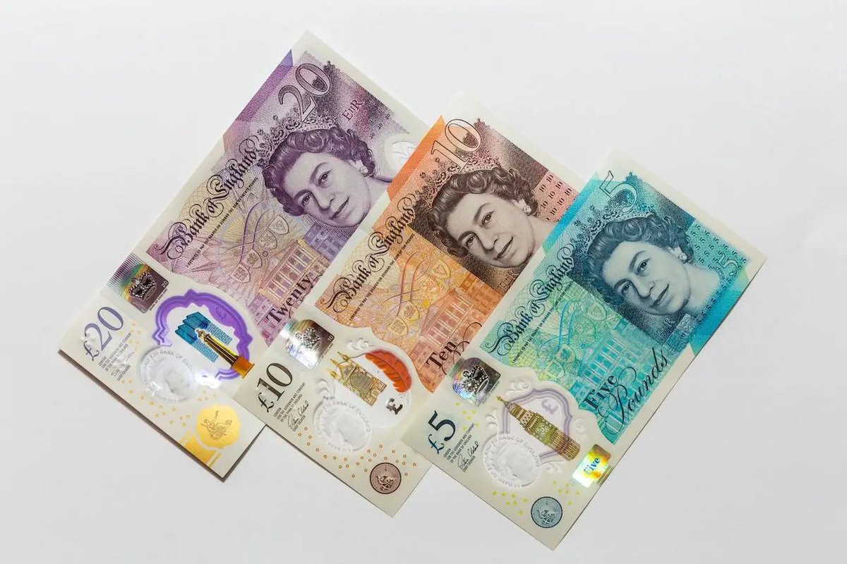 ladbible's tweet image. The new King will appear on all four of our bank notes (£5, £10, £20 and £50).