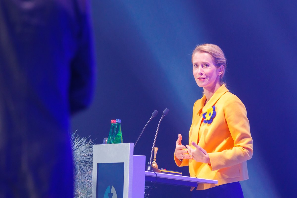 ICDS_Tallinn's tweet image. 🛡 More than 600 graduates of the Estonian National Defence Course (ENDC) have gathered today at Tallinn’s Creative Hub for a conference to discuss Estonian foreign and security policy and national defence. 🇪🇪 

📸 Arno Mikkor: flic.kr/s/aHBqjA8PFC

#ENDC #Riigikaitse