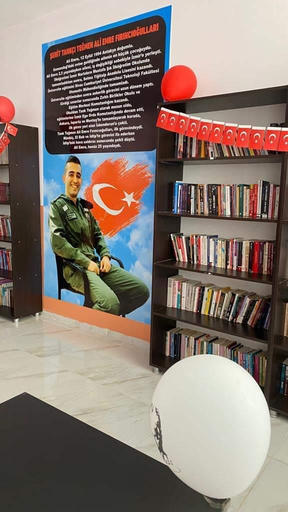 prooteztabut's tweet photo. Şehit Ali Emre Fırıncıoğulları kütüphanesi açıldı.

Destek olan herkese çok teşekkür ederiz. 
@busrabasaran1 🌼 https://t.co/8p6XjU1xSA