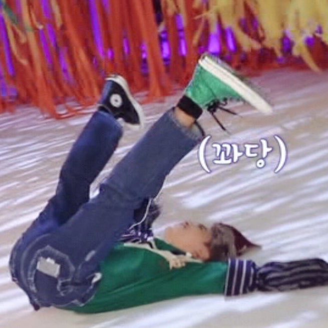 jimin being a clumsy baby - a devastating thread: